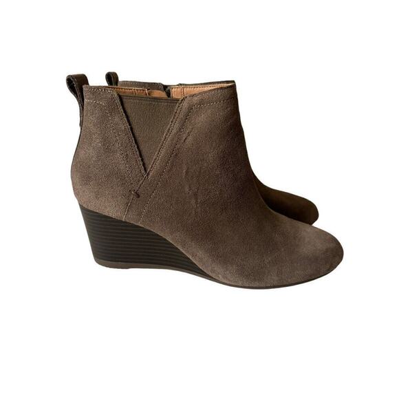 VIONIC Paloma Ankle Booties Wedge Heel Taupe Suede Leather Comfort Women's 8 - Picture 2 of 9